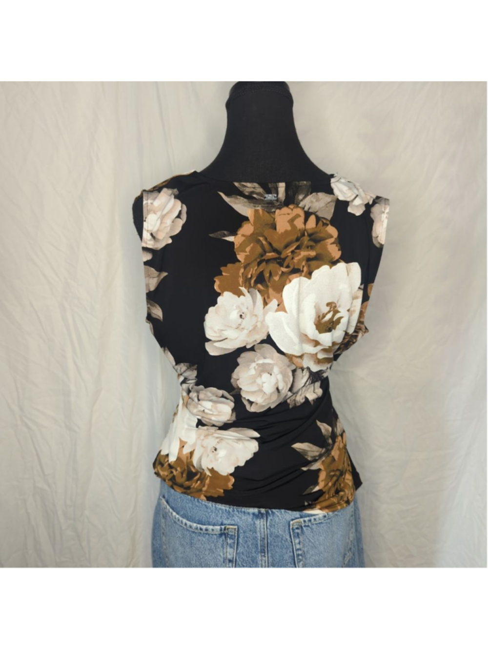 Calvin Klein Floral V-Neck Sleeveless Top M Y2K Style Drape Fit - Picture 4 of 14
